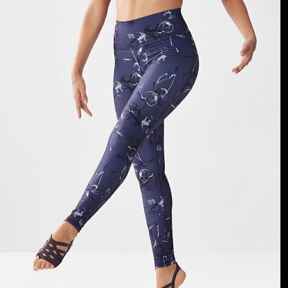 Fabletics Purple Floral High Rise Leggings Size Small - Picture 2 of 8